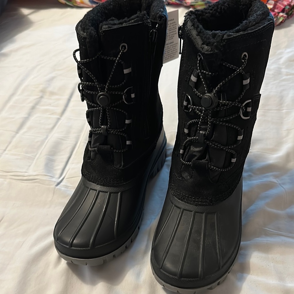 Black Winter & Rain Boots with Duck Boot Design